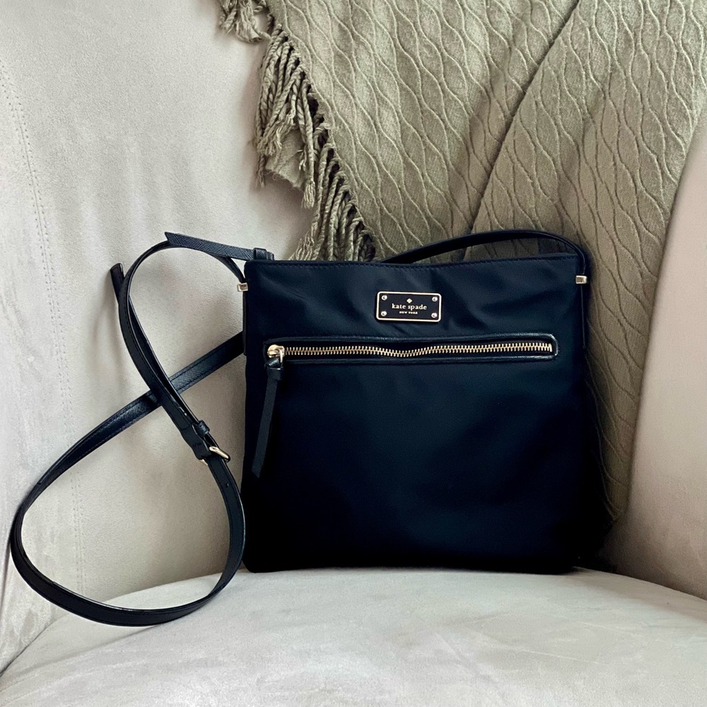 Kate Spade Dawn Nylon Crossbody Bag Black EUC